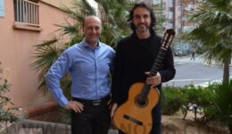 TONI_COTOLI_LUIS_NUÑO_BADANOTIS_PRENSA_GUITARRA